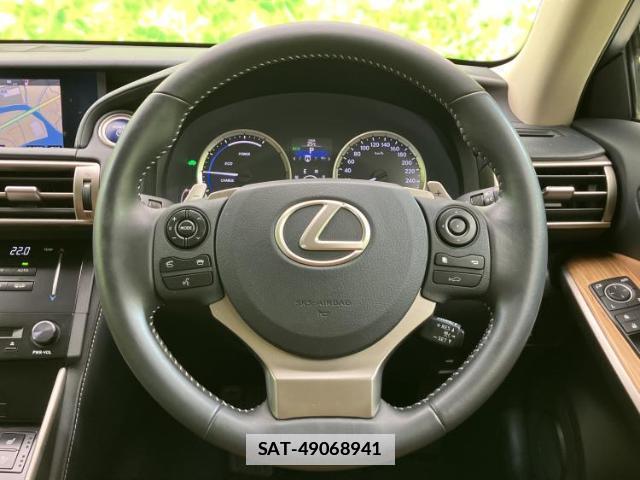 Lexus IS 2013-08 7821289-15