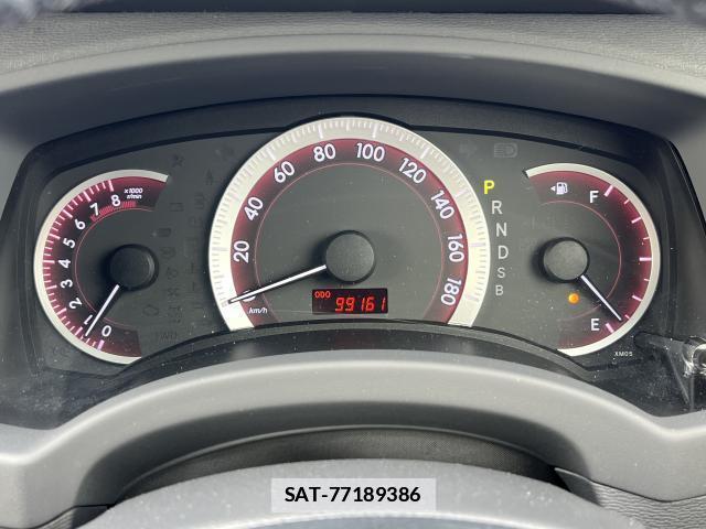 Toyota ISIS 2013-05 7813824-8