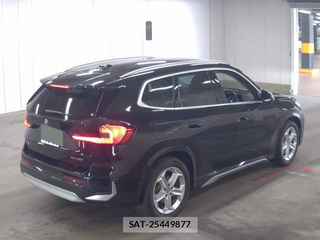 Bmw iX1 2023-04 7811710-4