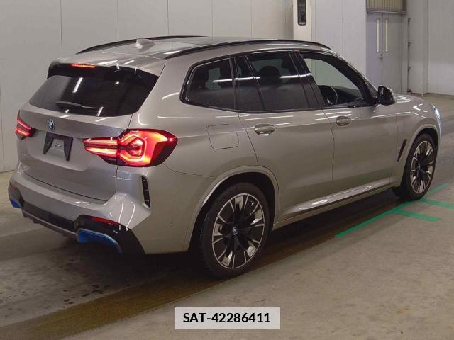 Bmw iX3 2022-05 7811688-1