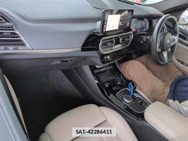 Bmw iX3 2022-05 7811688-2