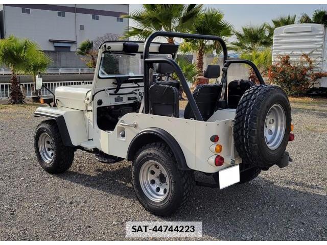Mitsubishi JEEP 1981-04 7819651-3