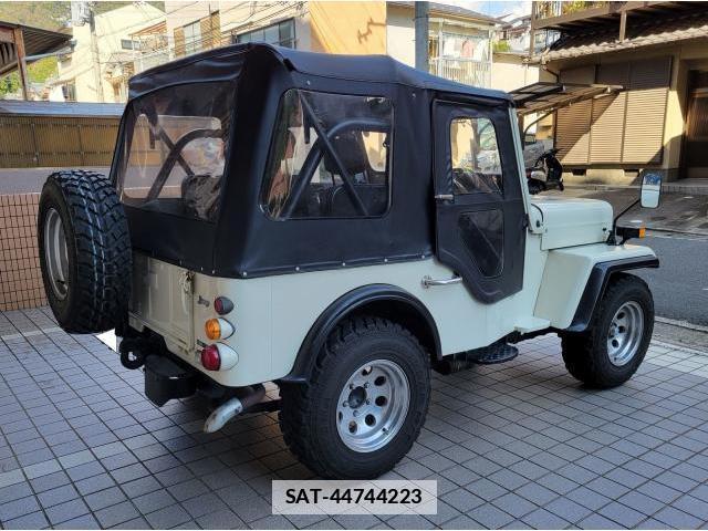 Mitsubishi JEEP 1981-04 7819651-5