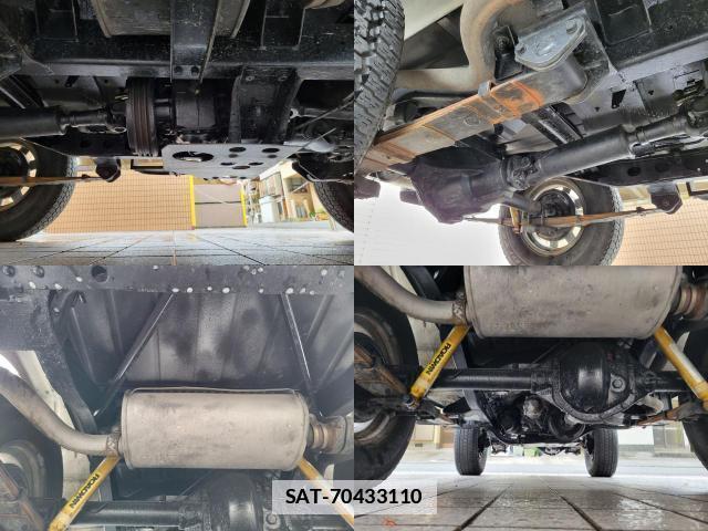 Mitsubishi JEEP 1995-08 7819652-14