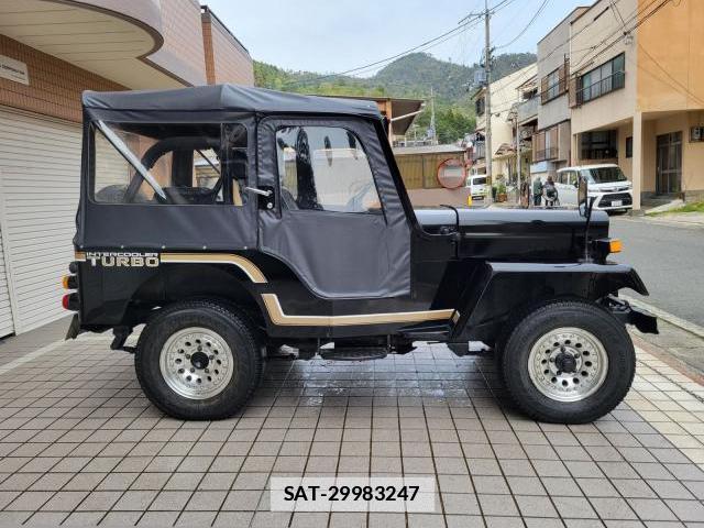 Mitsubishi JEEP 1996-06 7819653-2
