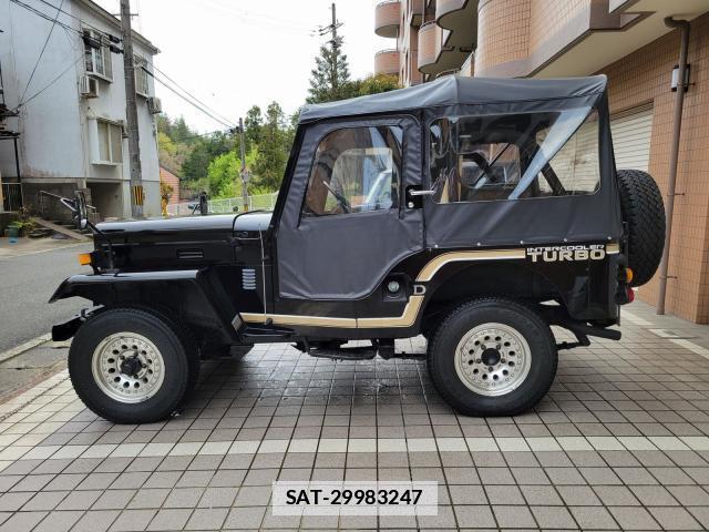 Mitsubishi JEEP 1996-06 7819653-6