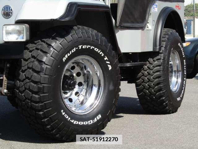 Mitsubishi JEEP 1995-03 7820119-9