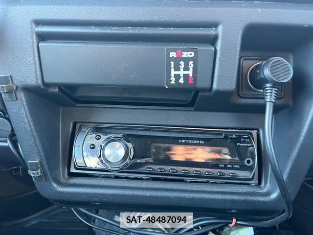 Suzuki JIMNY SIERRA 1996-01 7816983-13