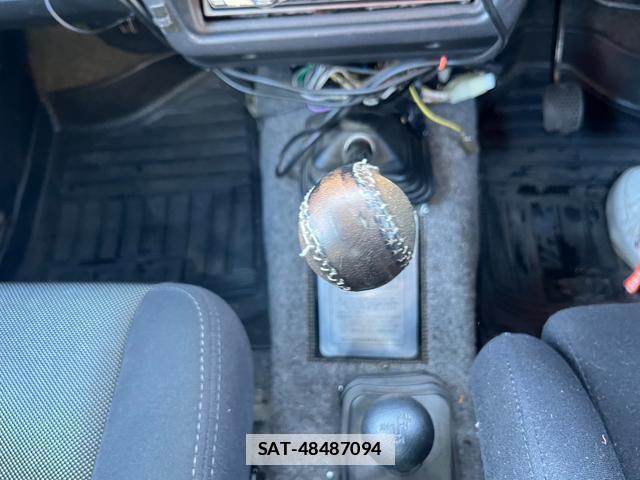 Suzuki JIMNY SIERRA 1996-01 7816983-18