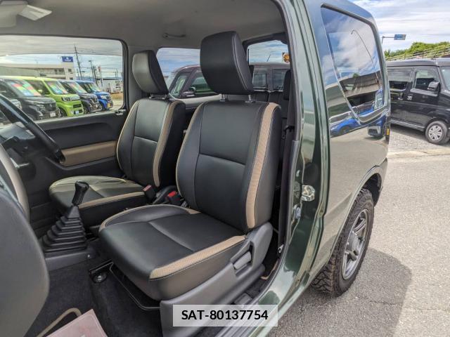 Suzuki JIMNY 2016-03 7812592-13