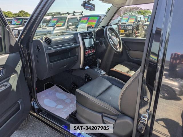 Suzuki JIMNY 2017-06 7812724-11