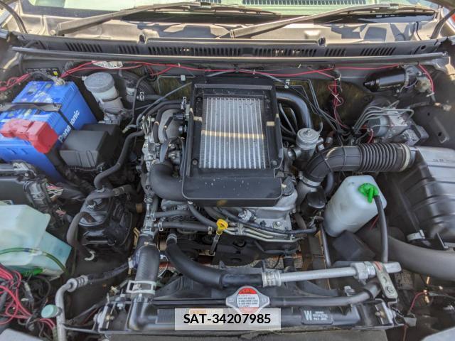 Suzuki JIMNY 2017-06 7812724-18