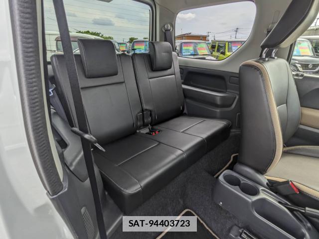 Suzuki JIMNY 2017-05 7812730-14