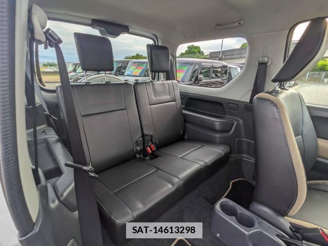 Suzuki JIMNY 2017-04 7812748-14