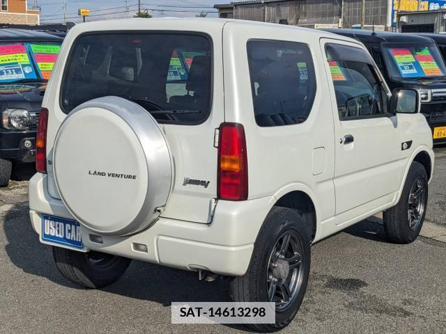Suzuki JIMNY 2017-04 7812748-3