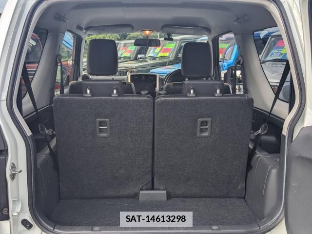 Suzuki JIMNY 2017-04 7812748-6