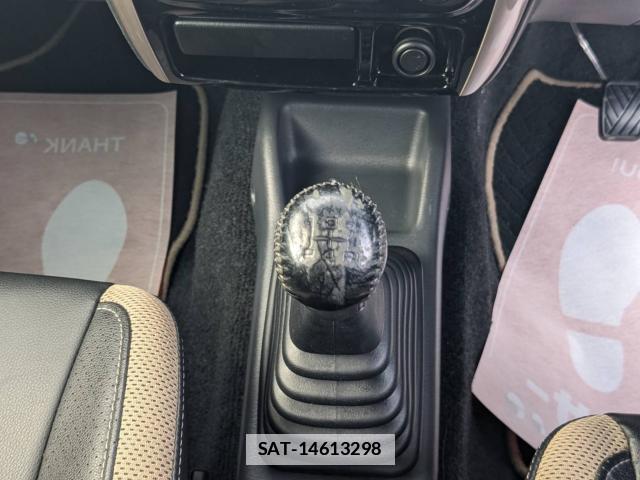 Suzuki JIMNY 2017-04 7812748-8