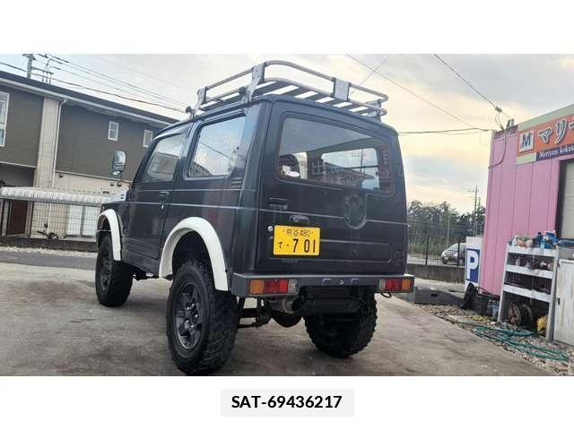 Suzuki JIMNY 1994 7813005-7