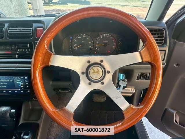 Suzuki JIMNY 2000-01 7815386-13