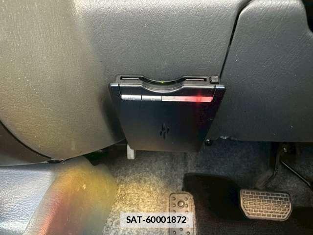 Suzuki JIMNY 2000-01 7815386-17