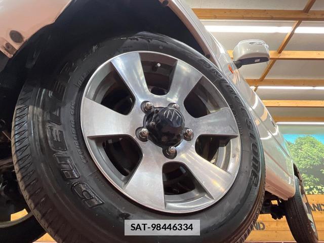 Suzuki JIMNY 2011-06 7816247-12