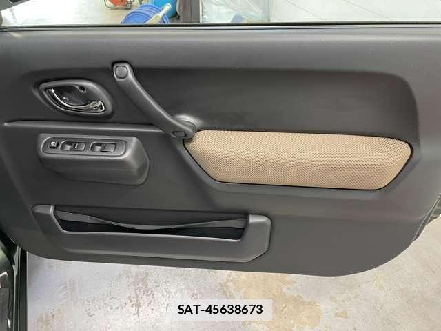 Suzuki JIMNY 2015-08 7816769-10