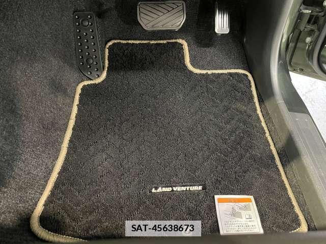 Suzuki JIMNY 2015-08 7816769-8