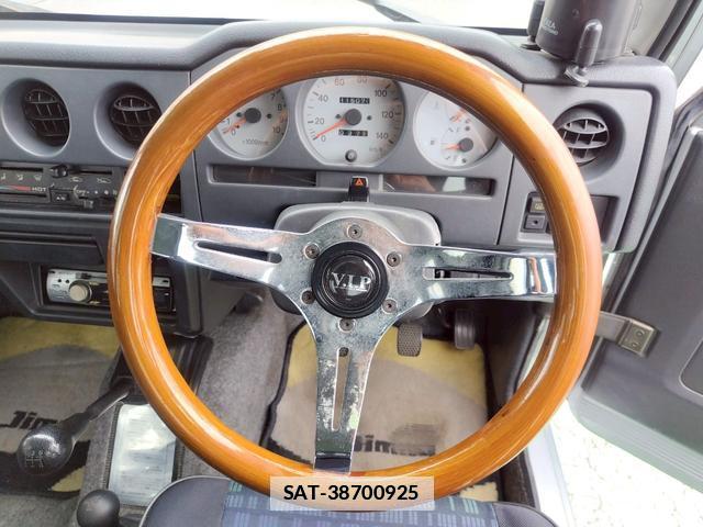 Suzuki JIMNY 1995 7818172-16