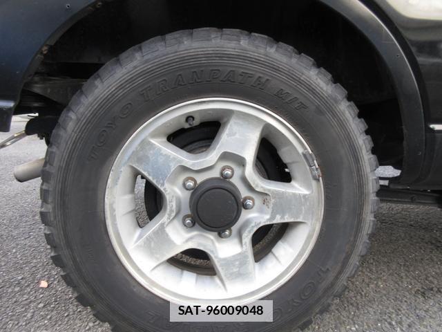 Suzuki JIMNY 1999 7818861-17