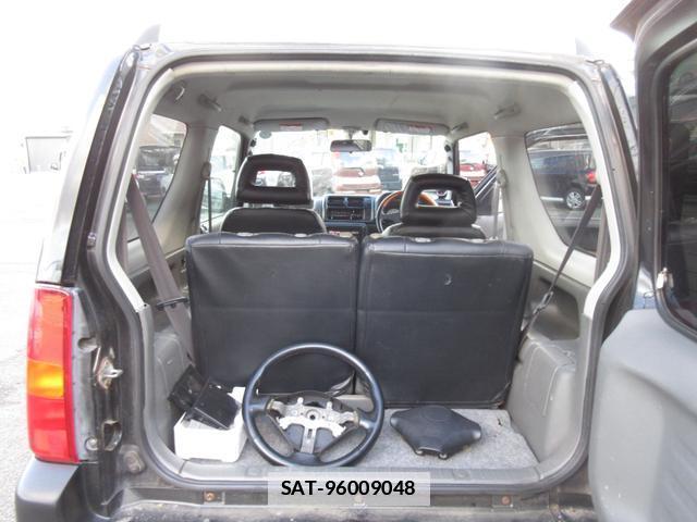Suzuki JIMNY 1999 7818861-8