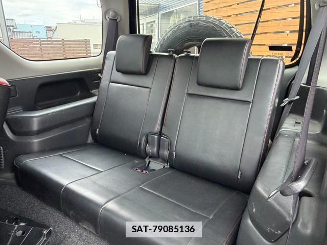 Suzuki JIMNY 2014-07 7818945-10