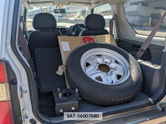 Suzuki JIMNY 2001-06 7819065-6