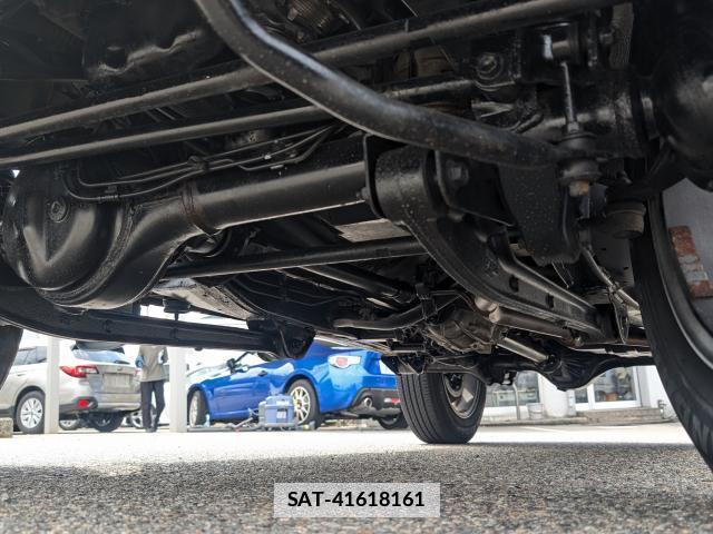 Suzuki JIMNY 2003-01 7819077-18
