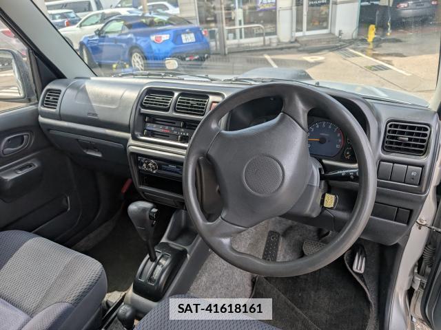 Suzuki JIMNY 2003-01 7819077-2