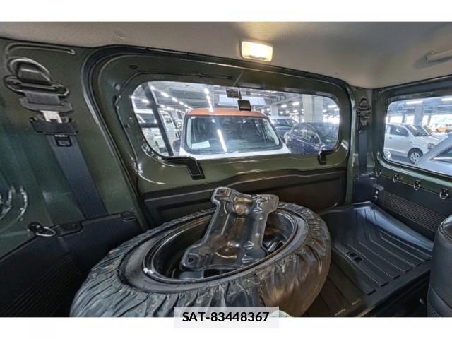 Suzuki JIMNY 2018-07 7819205-4