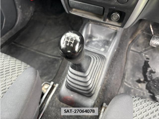 Suzuki JIMNY 2015-05 7819920-5