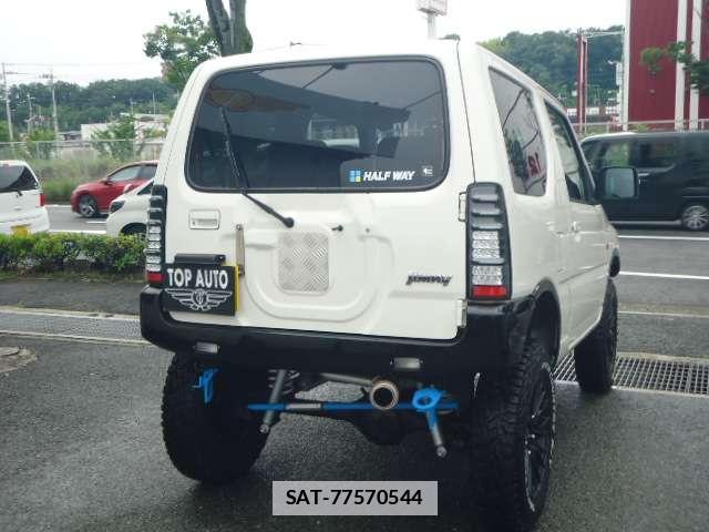 Suzuki JIMNY 2011-06 7820004-11