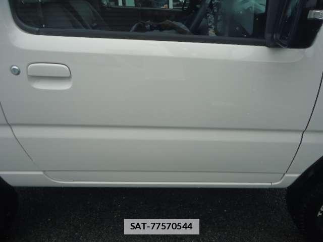 Suzuki JIMNY 2011-06 7820004-14