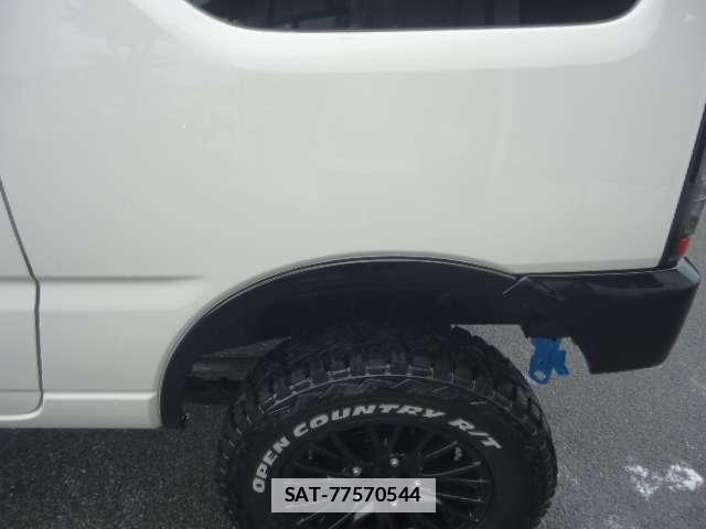 Suzuki JIMNY 2011-06 7820004-17