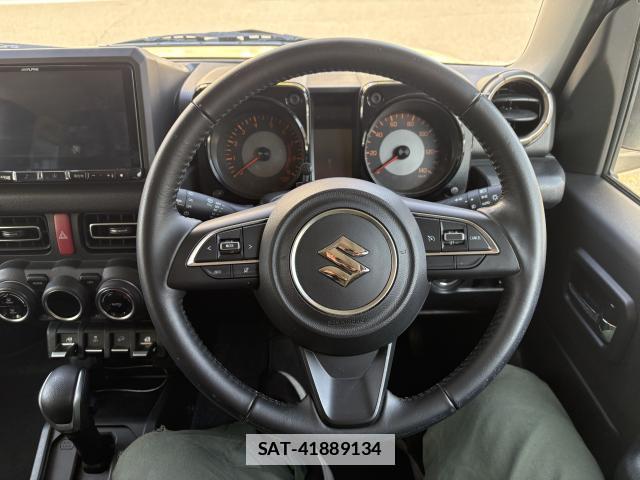 Suzuki JIMNY 2021-06 7820384-18