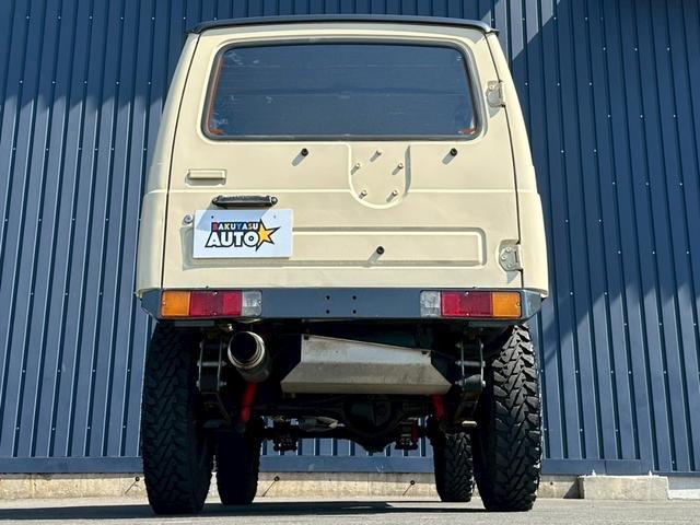 Suzuki JIMNY 1992 7820889-9