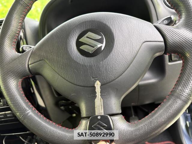 Suzuki JIMNY 2013-06 7821063-11