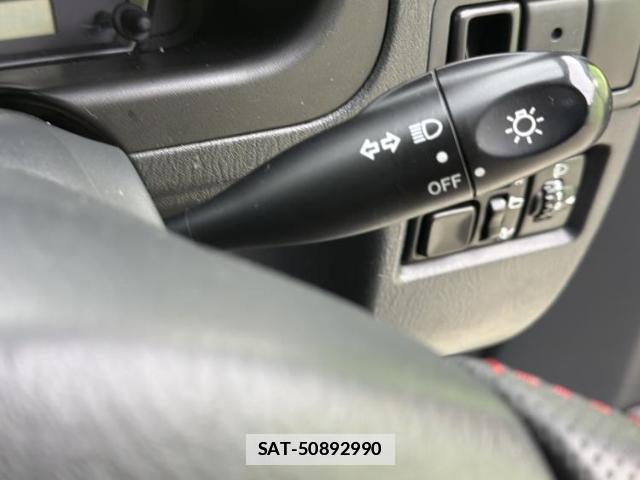 Suzuki JIMNY 2013-06 7821063-12