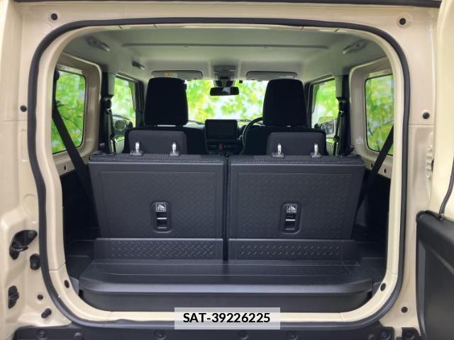 Suzuki JIMNY 2021-07 7821205-7