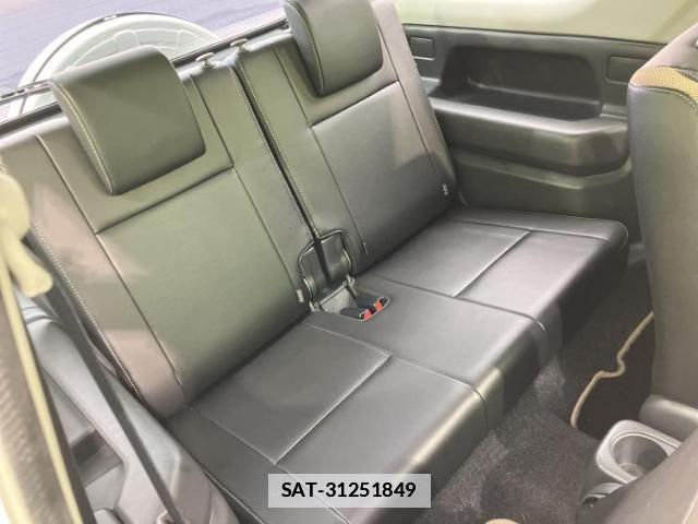 Suzuki JIMNY 2018-02 7821253-4