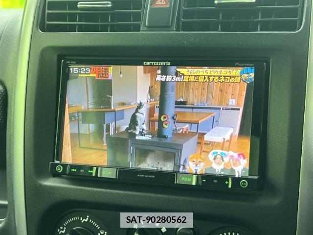 Suzuki JIMNY 2015-02 7821358-11
