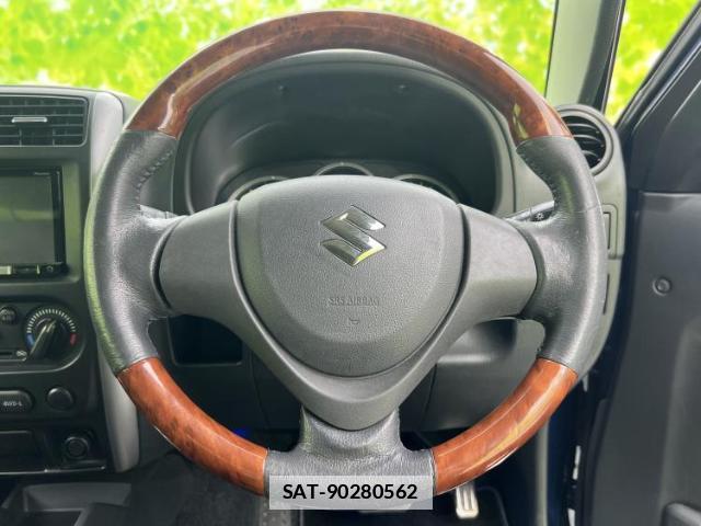 Suzuki JIMNY 2015-02 7821358-13