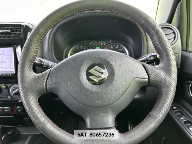Suzuki JIMNY 2013-03 7821423-13