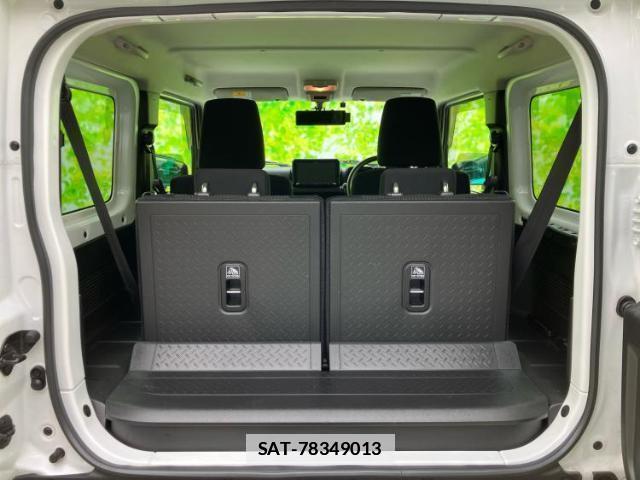 Suzuki JIMNY 2020-03 7821652-7