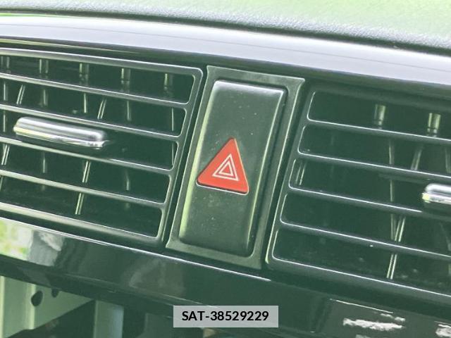 Suzuki JIMNY 2015-03 7821858-15